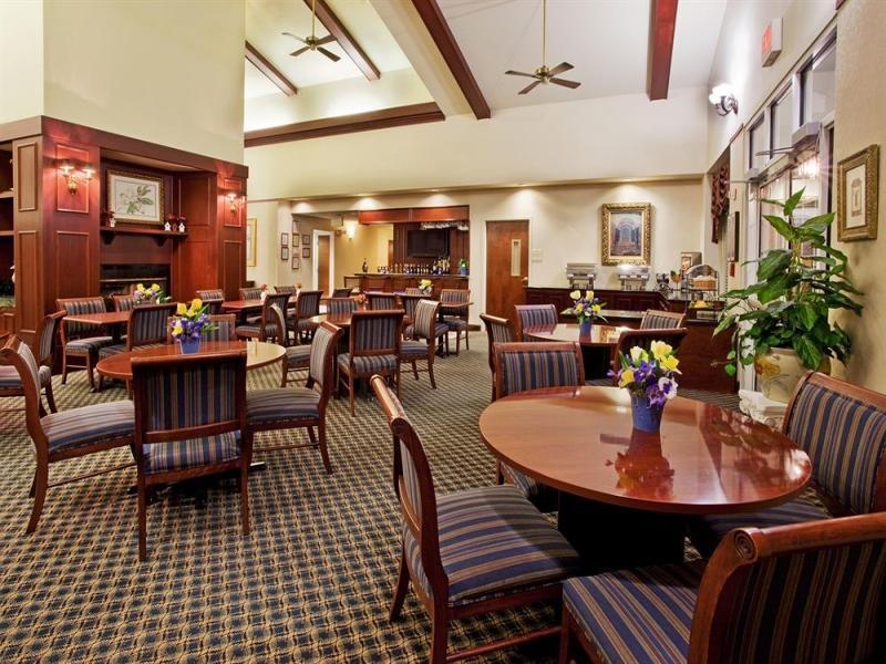 Holiday Inn Hotel And Suites Peachtree City By Ihg Exterior photo
