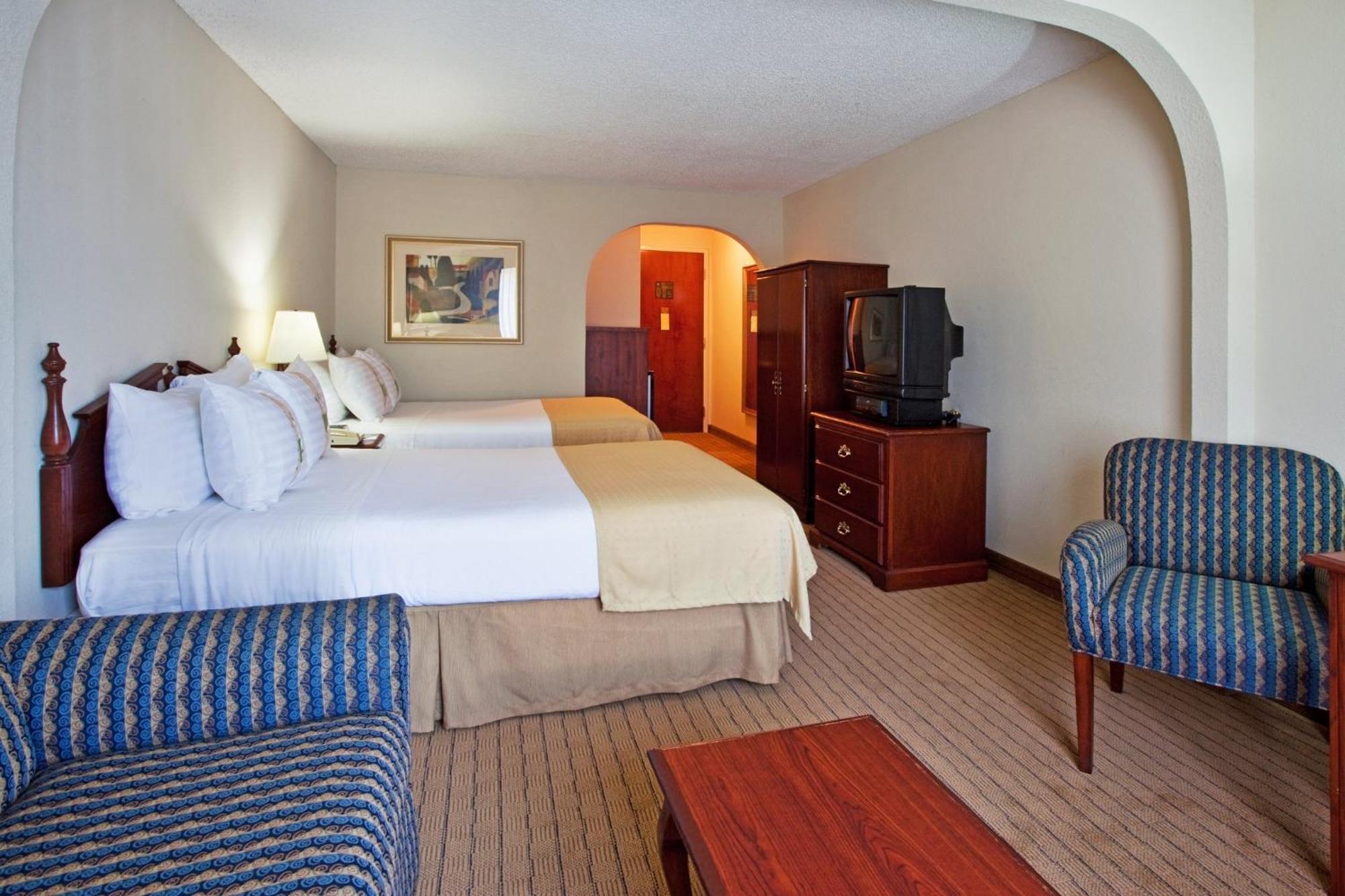 Holiday Inn Hotel And Suites Peachtree City By Ihg Exterior photo