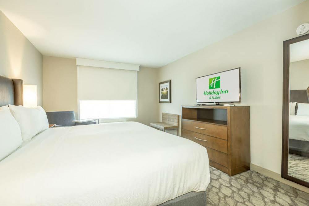 Holiday Inn Hotel And Suites Peachtree City By Ihg Exterior photo